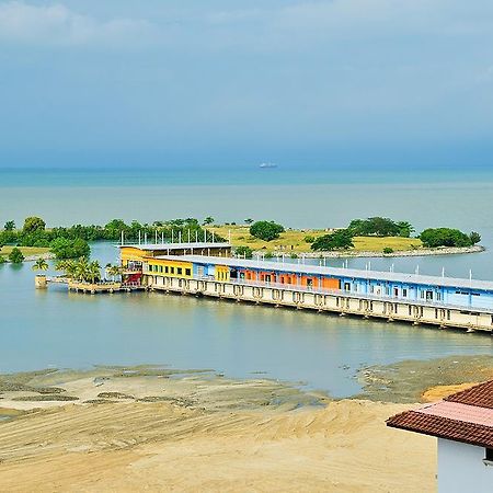 Jetty Suites Apartments Malacca ภายนอก รูปภาพ