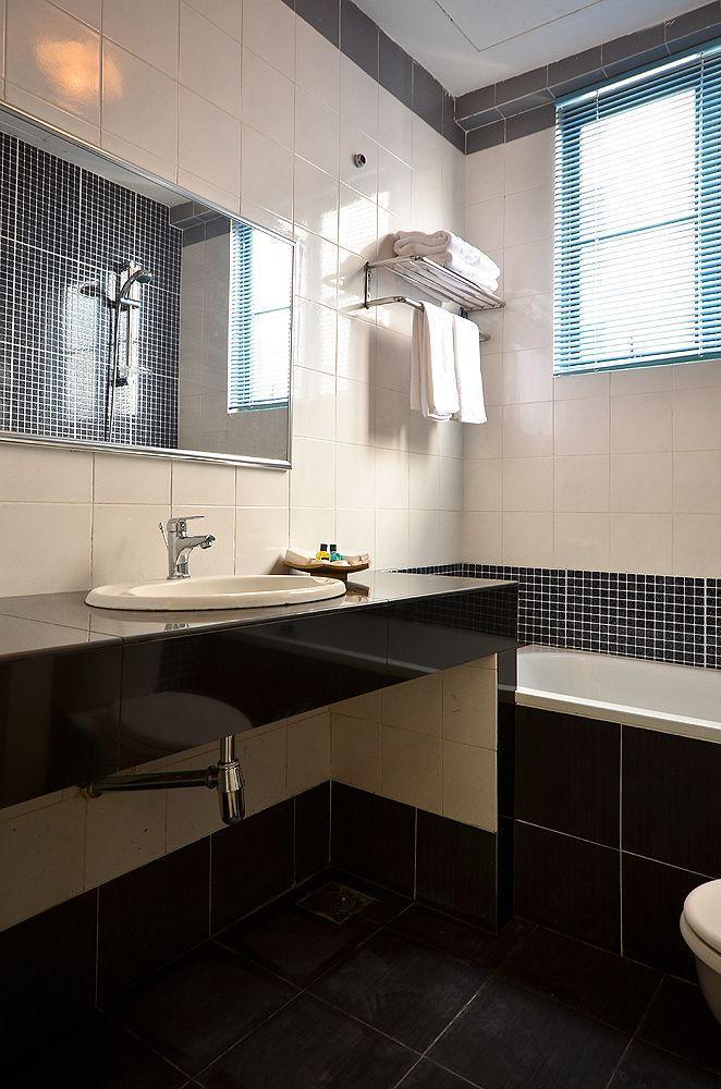 Jetty Suites Apartments Malacca ภายนอก รูปภาพ